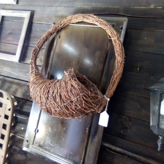 Horn Basket