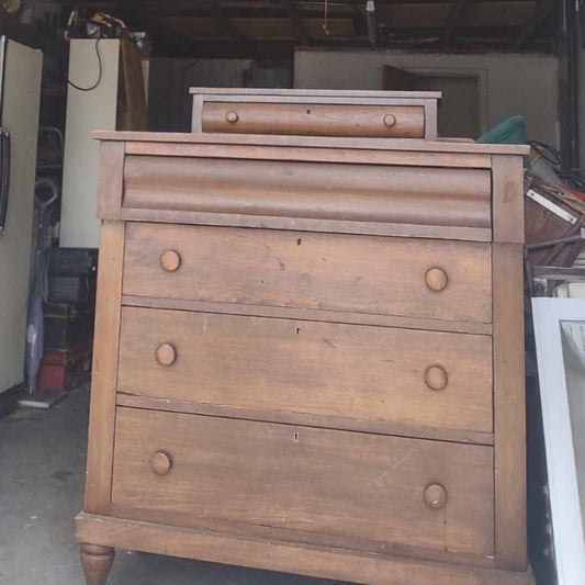 Empire Dresser