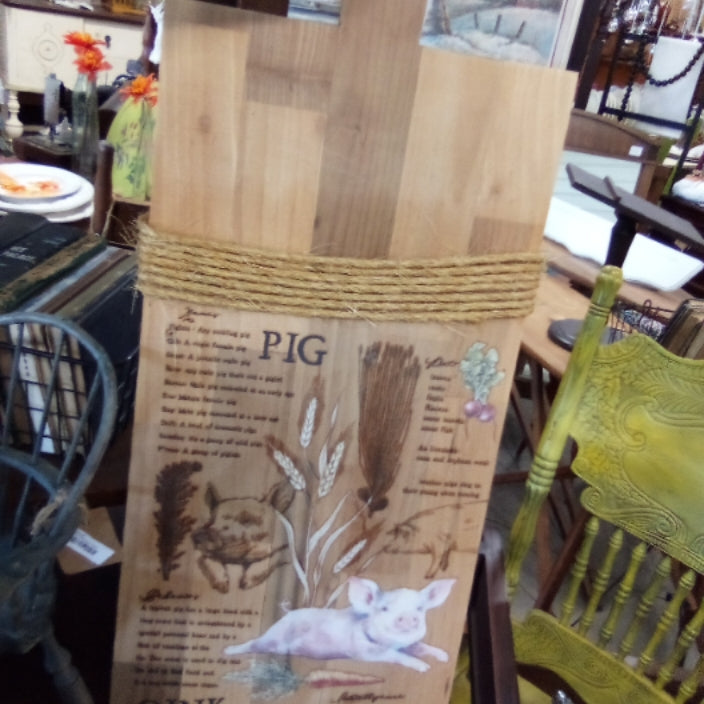 Pig Cutting Board