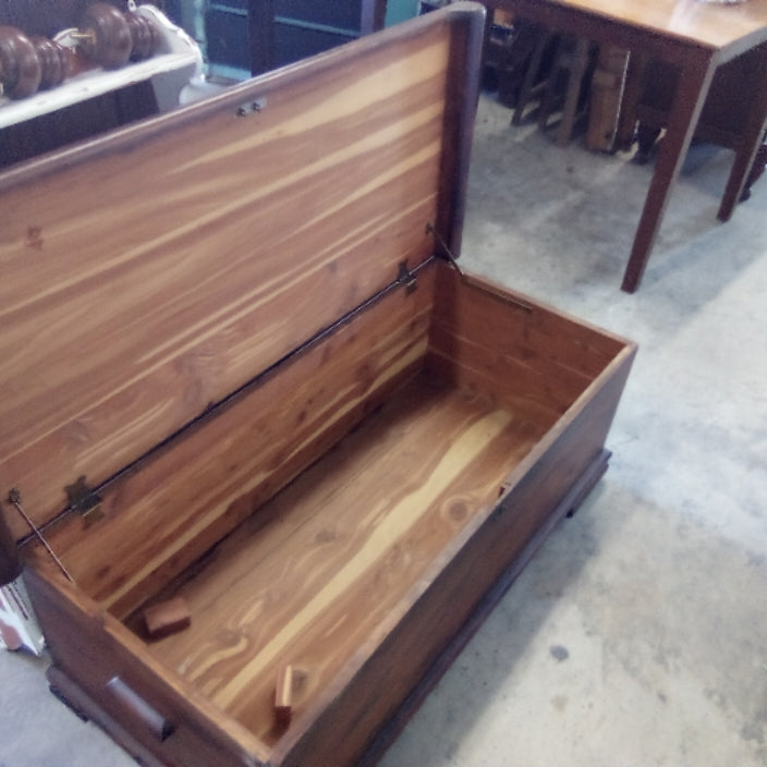 Wood Cedar Chest