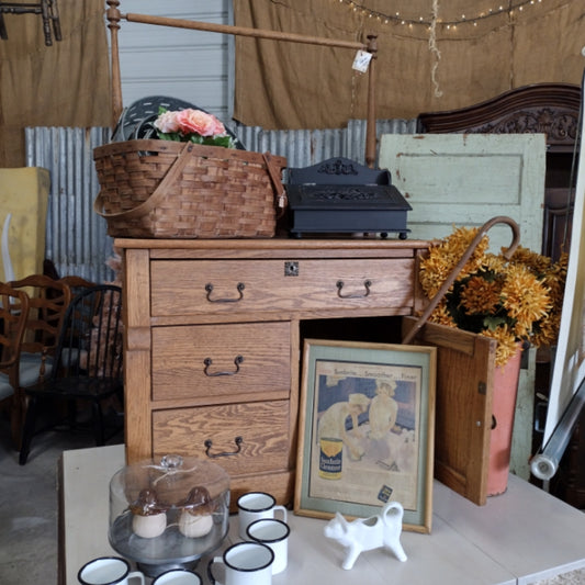 Antique WashStand